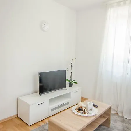 Bb-apartment * 伯布林根