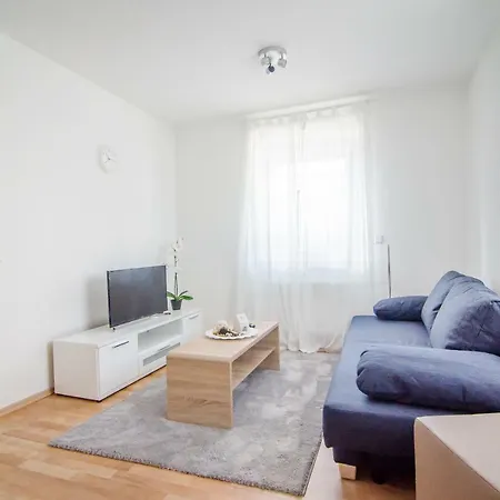 Апартаменты Bb-apartment *